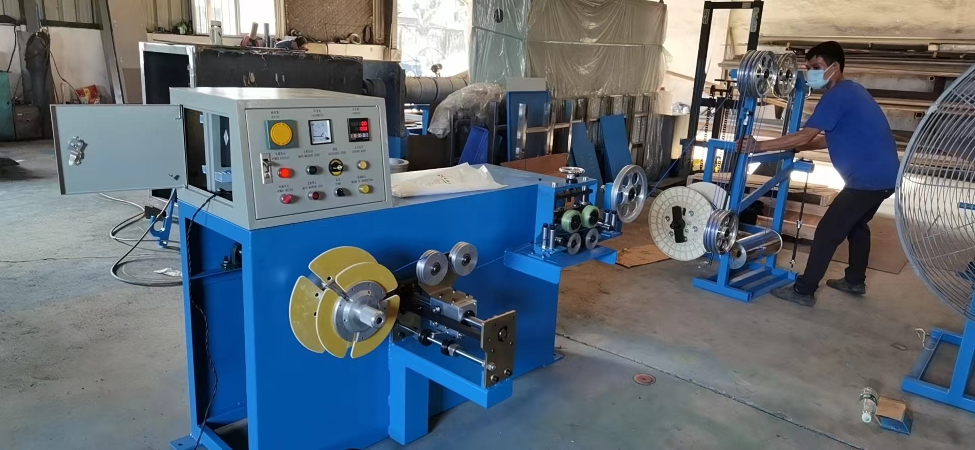 AUTOMATIC CABLE CUTTING MACHINE FOR DROP CABLE